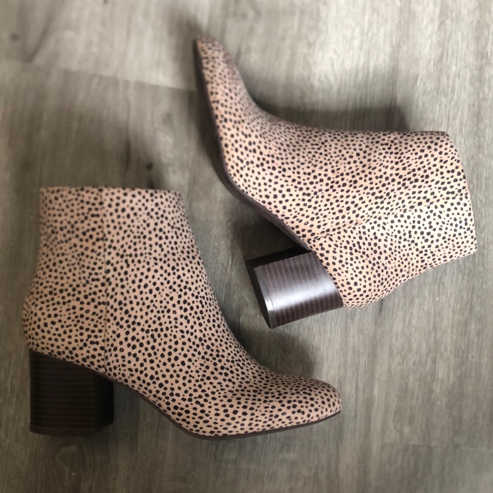 Express Booties - Picture 2 of 4